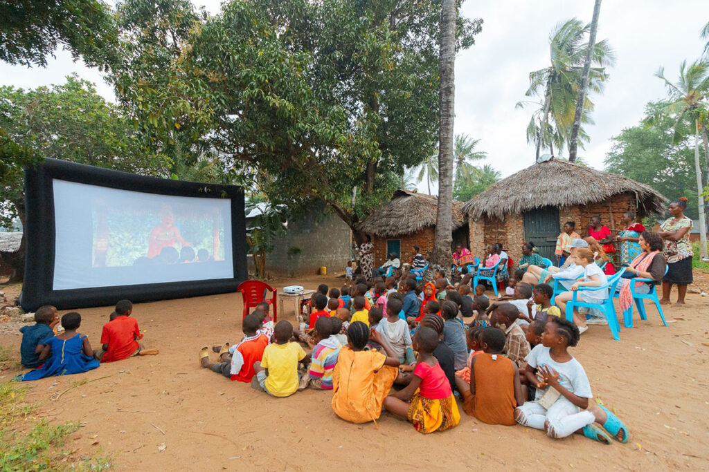 BarracudaInn Cinema Itinerante